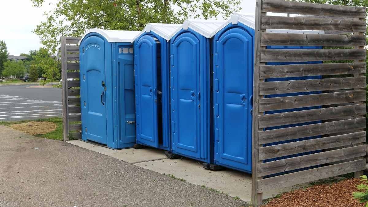 Porta Potty Rental Pros - Affordable Porta Potty Solutions in Mount Meigs, AL, 36057